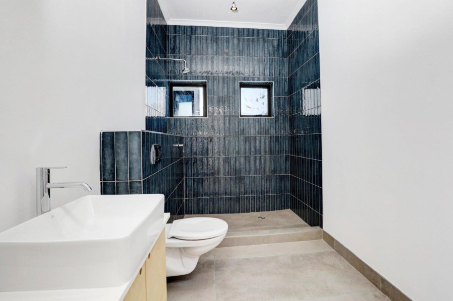 5 Bedroom Property for Sale in Welgemoed Western Cape